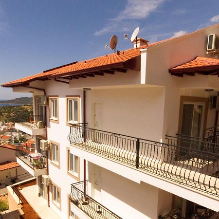 Apollo Apart Kaş Luaran gambar