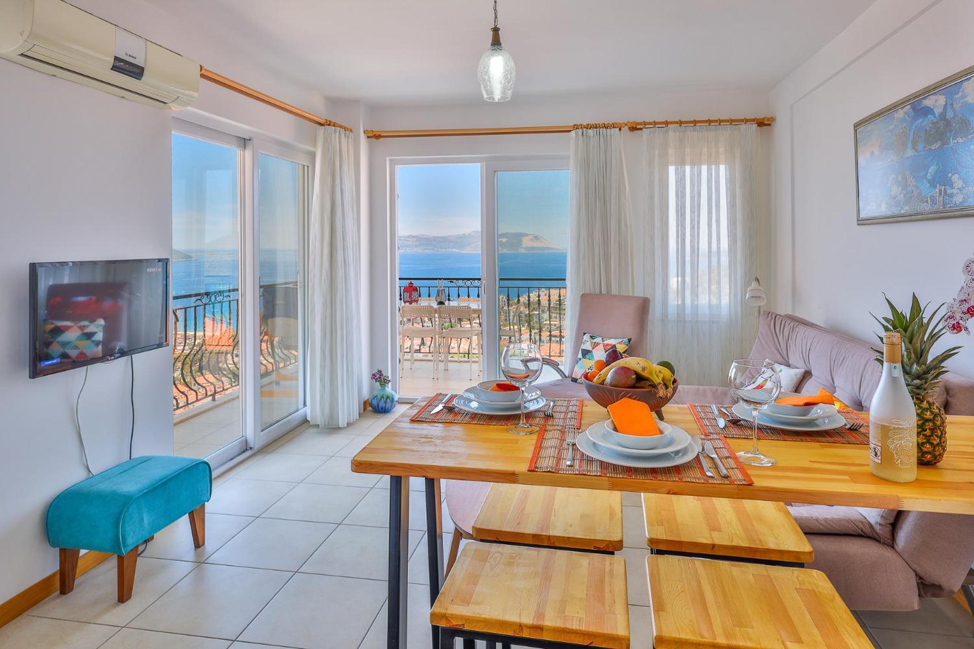 Apollo Apart Kaş Luaran gambar