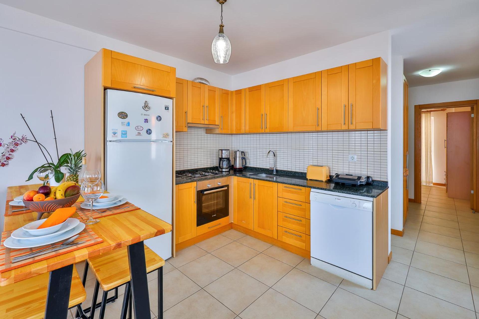 Apollo Apart Kaş Luaran gambar